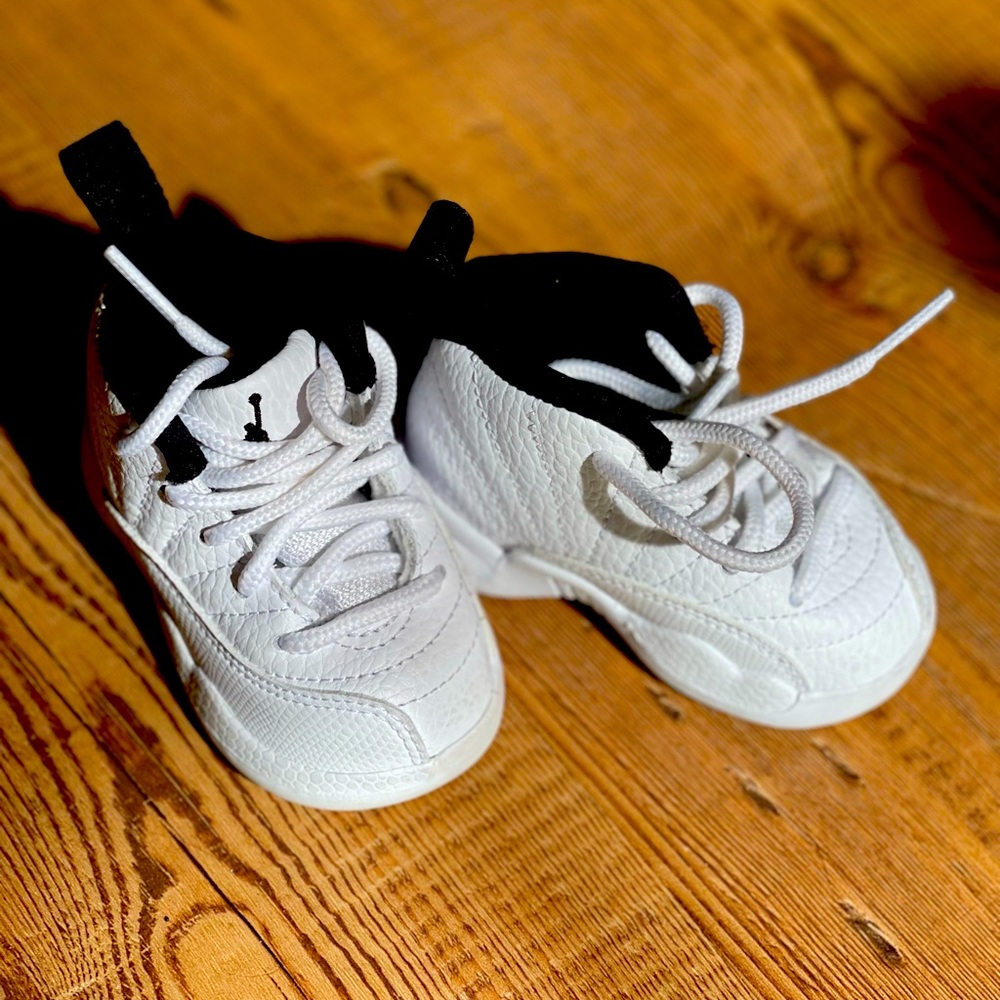 Jordan XII Size 3C